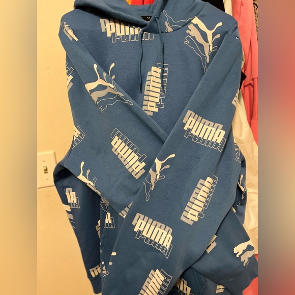 NWT Puma logo Cool Cat decal hoodie, Men’s XXL Brand New, Soft warm fleece. - Picture 4 of 13